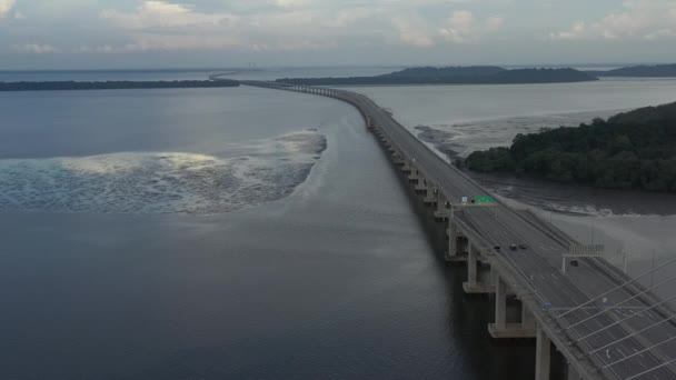 Güneydoğu Asya Nın Uzun Köprüsünün Insansız Hava Aracı Görüntüsü Sultan — Stok video