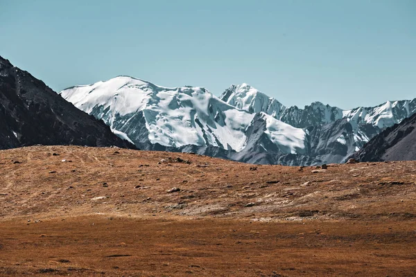 Τοπίο Khunjerab Pass Υψηλότερο Ασφαλτοστρωμένο Διεθνές Συνοριακό Πέρασμα Στον Κόσμο — Φωτογραφία Αρχείου