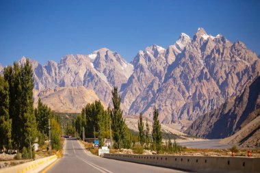 Passu Dağları manzaralı, Karakoram Otoyolu Yukarı Hunza, Pakistan