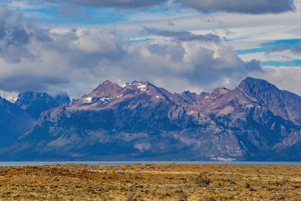 Lenyűgöző Kilátás Andok Hegyek Patagonis Argentína Kisvárosban Fitz Roy Hegyek — Stock Fotó