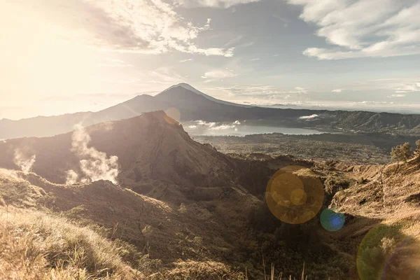 Breathtaking Sunrise Abang Mountain View Batur Volcano Batur Lake Bali — Stock Photo, Image