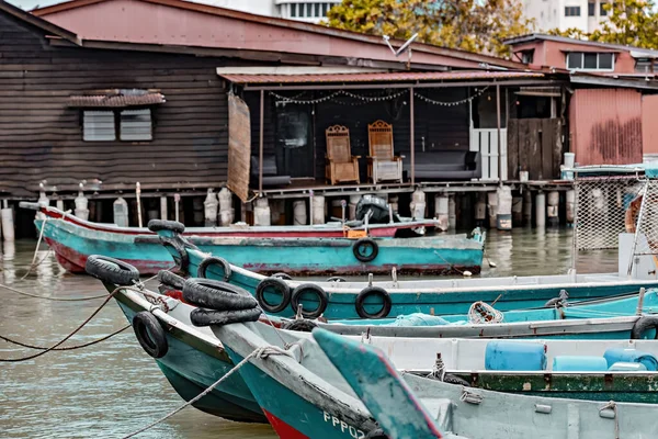 Historischer Kausteg Mit Hölzernen Fischerbooten Unesco Weltkulturerbe George Town Penang — Stockfoto
