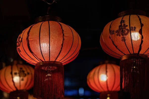 Gece Sokakta Çin Fenerleri Çin Kasabası Çin Yeni Yıl Dekorasyonu — Stok fotoğraf