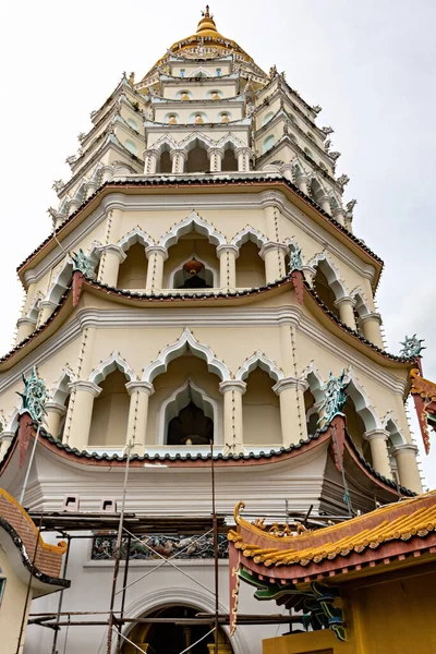 Буддийская Пагода Храме Кек Лок Джорджтаун Пенанг Малайзия — стоковое фото