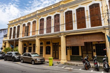 George Town 'un tarihi kısmı, George Town, Penang, Malezya' da geleneksel sömürge mimarisi.