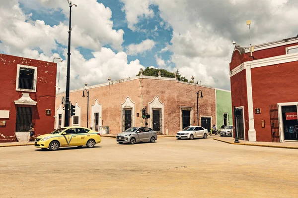 Tradycyjne Meksykańskie Kolorowe Domy Mieście Valladolid Jukatan Meksyk — Zdjęcie stockowe
