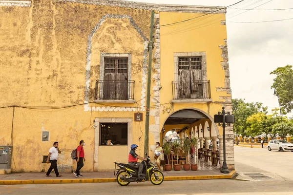 Casas Coloridas Estilo Tradicional Mexicano Valladolid Yucatán México —  Fotos de Stock