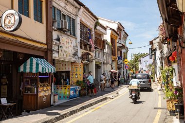 George Town 'un tarihi kısmı, George Town, Penang, Malezya' da geleneksel sömürge mimarisi.