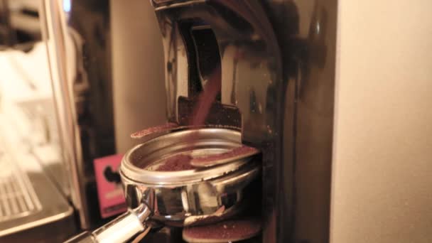 Coffee Grinder Close Cofee Shop — Stockvideo