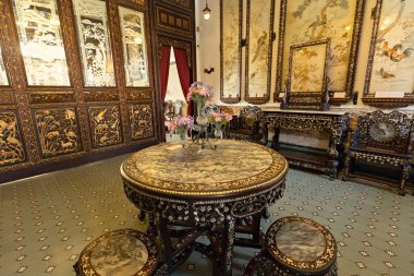 Baba and Nyonya Heritage Museum traditional chinese Peranakan house interior