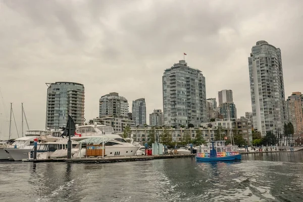 Yachthafen Granville Island Und Wohngebäude Vancouver Downtown Canada — Stockfoto