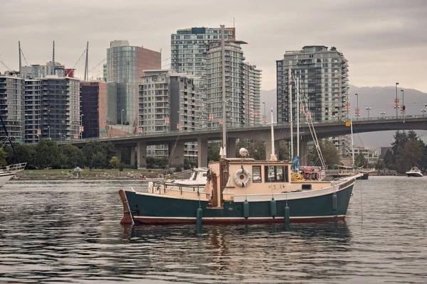 Przystań Budynki Mieszkalne Wyspie Granville Vancouver Kanadzie — Zdjęcie stockowe