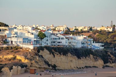 Albufeira plajı hava manzarası (Praia do Peneco), Güney Portekiz