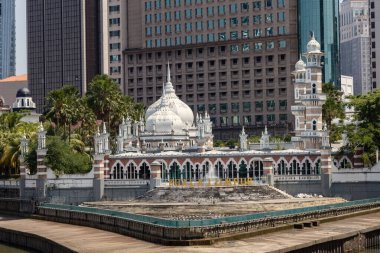 Sultan Abdul Samad Mescid Jamek Camii 'ne bina ve merdivenler