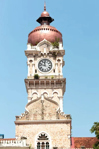 Годинникова Вежа Біля Будинку Султана Абдул Самада Бангунан Султан Абдул — стокове фото