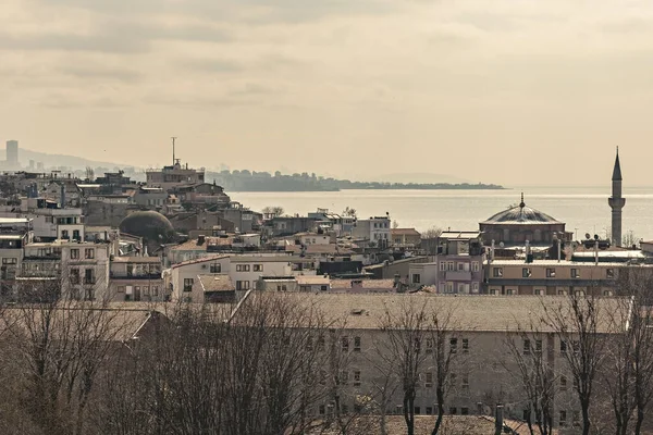 Fatih Område Istanbul Utsikt Från Taket Gamla Hus Och Bosporen — Stockfoto