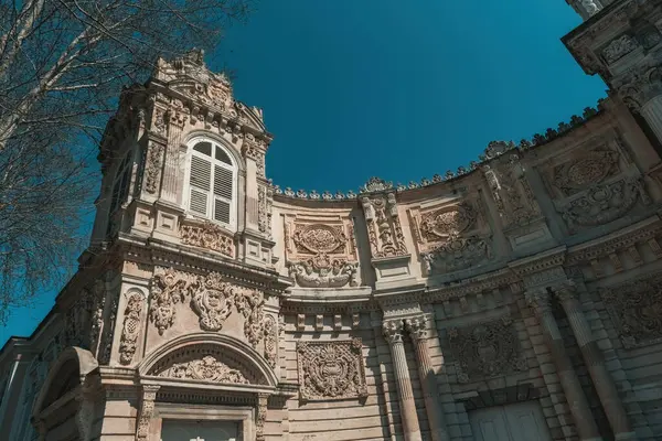 Außendetails Des Dolmobahce Palace Istanbul Besiktas Bereich Türkei — Stockfoto