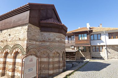 Bulgaristan 'ın Nessebar kentindeki antik St. Paraskeva Kilisesi