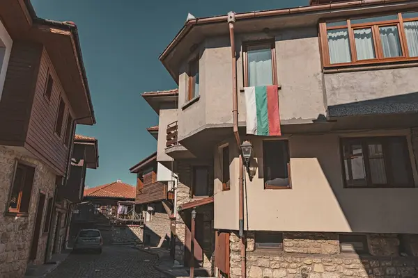 ネッセバー旧市街の通りの景色 ネッセバーの古い石や木造住宅 ユネスコ遺産 ブルガリア — ストック写真