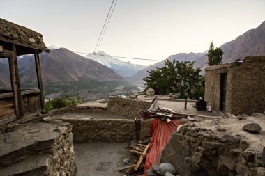 Pakistan 'ın Karimabad kasabasında geleneksel evler