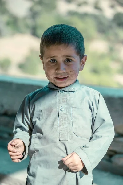 Πακιστανικό Παιδικό Πορτραίτο Από Χωριό Καλάς Κοντά Στο Σπίτι Τους — Φωτογραφία Αρχείου