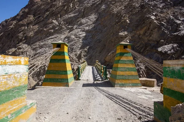 Antiguo Puente Colgante Madera Chaprot Valley Karakoram Highway Pakistán — Foto de Stock