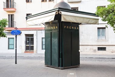 Kiosk, Sevilla İspanya 'daki Plaza del Museo' da Prensa 'nın (basın)