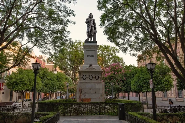Monumento Pintor Esteban Murillo Plaza Del Museo Sevilla — Foto de Stock
