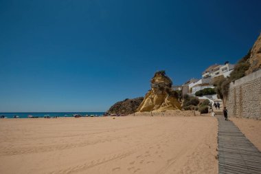 Albufeira plajı hava manzarası (Praia do Peneco), Güney Portekiz