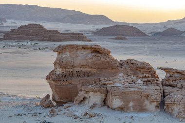 Sina Çölü, Mısır 'daki güzel dağ manzarası. Güney Sina 'daki Kanyon.