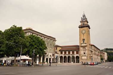 İtalya 'nın merkezindeki Bergamo Kulesi