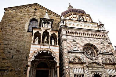 Basilica di Santa Maria Maggiore & Cappella Colleoni, Bergamo Alta İtalya