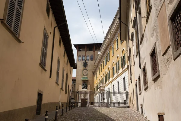 Architektur Des Historischen Zentrums Von Bergamo Traditionelles Italienisches Haus Oberstadt — Stockfoto