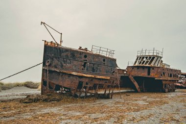 Amadeo Magellan sahil boğaz, paslı savaş gemisi enkazı, Tierra Del Fuego, Şili üzerinde denilen batık