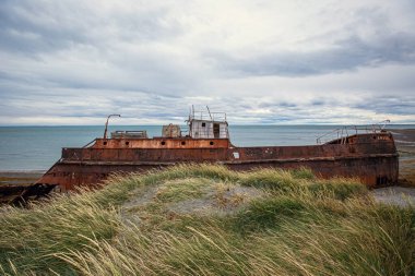 Amadeo Magellan sahil boğaz, paslı savaş gemisi enkazı, Tierra Del Fuego, Şili üzerinde denilen batık