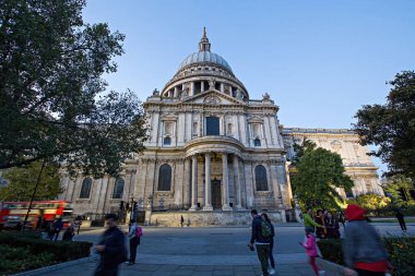 St. Paul Katedrali 'nin önü Büyük Britanya