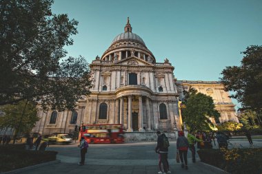 St. Paul Katedrali 'nin önü Büyük Britanya