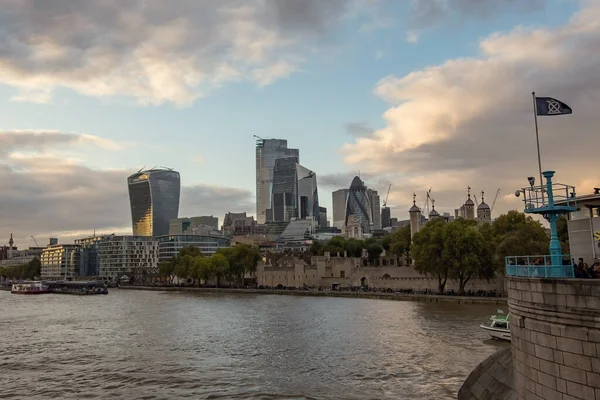 伦敦市金融区摩天大楼英国 — 图库照片