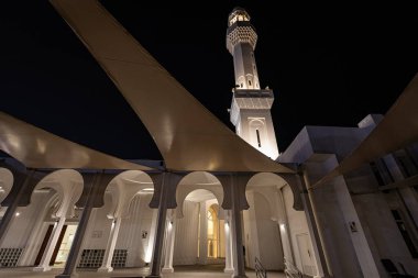 Jeddah Suudi Arabistan 'daki El Rahmah Camii' nin dış detayları.