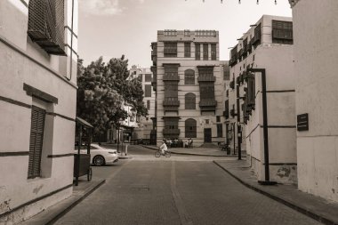 Jeddah kenti El Balad 'ın geleneksel mimarisi tahta pencereli ve balkonlu evleri Jeddah Suudi Arabistan' daki Unesco Heritage sitesi