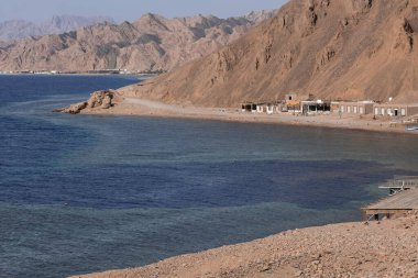 Mavi Delik 'in havadan görünüşü Dahab Mısır
