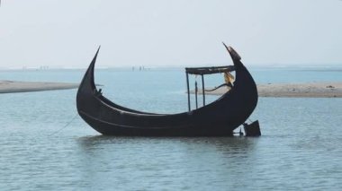 Geleneksel Bangladeş Ay tekneleri Inani Cox 'un Bazar Bangladeş' i