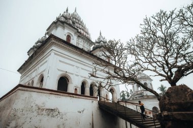 Puthia Bangladeş 'teki antik Puthia Tapınağı Kompleksi Shiva Tapınağı' nın detayları