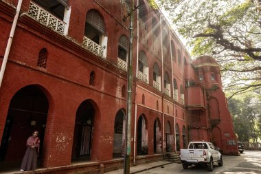 Chittagong merkez tren istasyonu ve demiryolu müzesi Bagladesh 'teki sömürge mimarisi