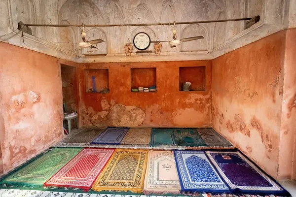 stock image Muslim prayer carpets of various colors near the mosque in Dhaka Bangladesh