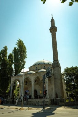 Xhamia arshis (arshia veya Market Camii), Kosova 'da bir Osmanlı camiinin ilk inşası.