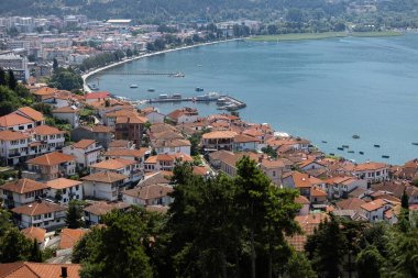 Ohri 'nin Ohri Kuzey Makedonya' daki Samoil Kalesinden Ohri 'nin eski kentinin hava manzarası