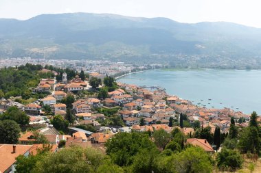 Ohri 'nin Ohri Kuzey Makedonya' daki Samoil Kalesinden Ohri 'nin eski kentinin hava manzarası