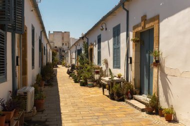 Lefkoşe Kuzey Kıbrıs Türk Cumhuriyeti 'nin merkezinde sosyal konutlar