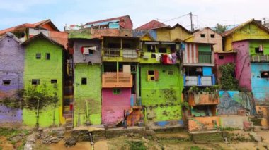 Malang Kampung 'daki Gökkuşağı Köyü Warna-Warni Jodipan Malang, Endonezya